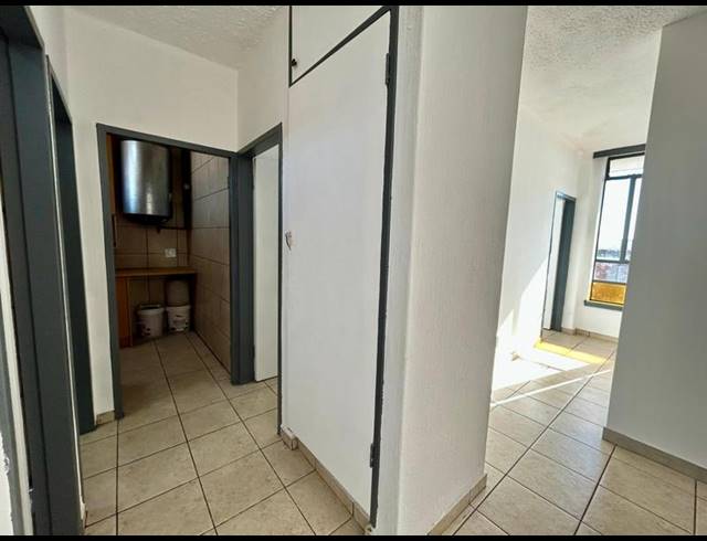 3 BEDROOM APARTMENT FOR SALE IN SUNNYSIDE